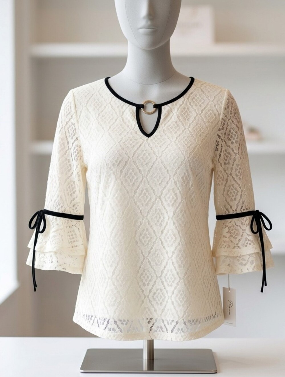 Olivia Blu Chic Lace Women Blouse with Black Trim Size IXL✨